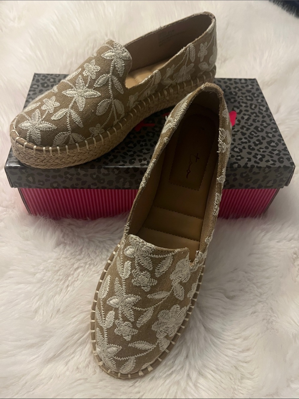 me too Tan Espadrille Slip-On Flats with Cream Floral Embroidery
